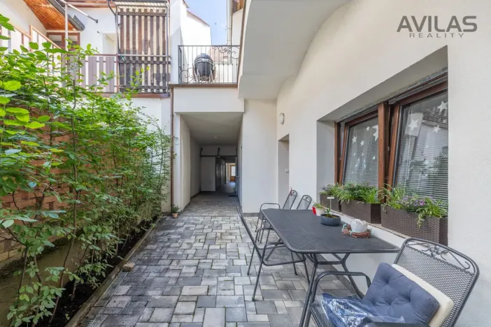 Prodej vícegeneračního domu, Benešov, Masarykovo náměstí, 256 m2