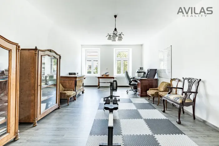 Prodej vícegeneračního domu, Benešov, Masarykovo náměstí, 256 m2