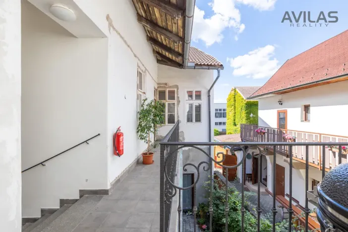 Prodej vícegeneračního domu, Benešov, Masarykovo náměstí, 256 m2