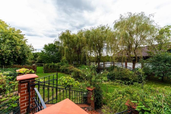 Prodej historického objektu, Domanín, 717 m2