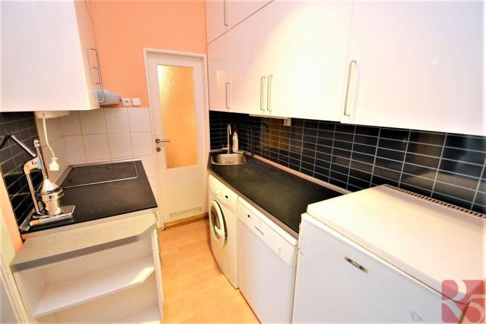 Prodej bytu 1+1, Praha - Nusle, Svatoslavova, 36 m2