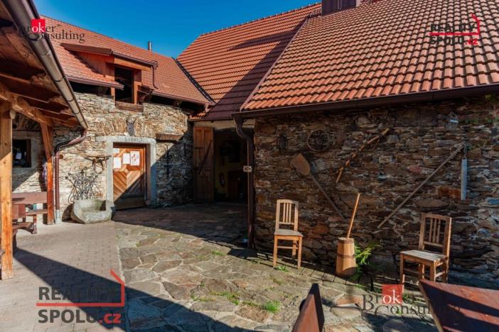 Prodej restaurace, Velhartice, 161 m2