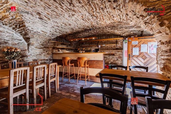 Prodej restaurace, Velhartice, 161 m2