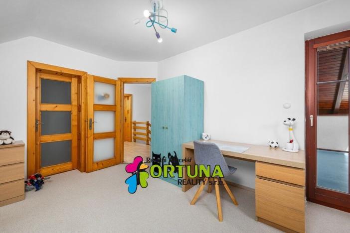 Prodej rodinného domu, Úsilné, 159 m2