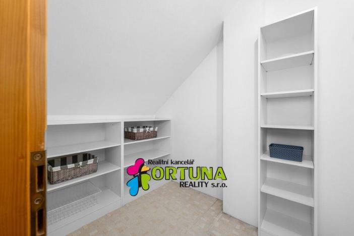 Prodej rodinného domu, Úsilné, 159 m2