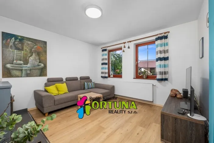 Prodej rodinného domu, Úsilné, 159 m2