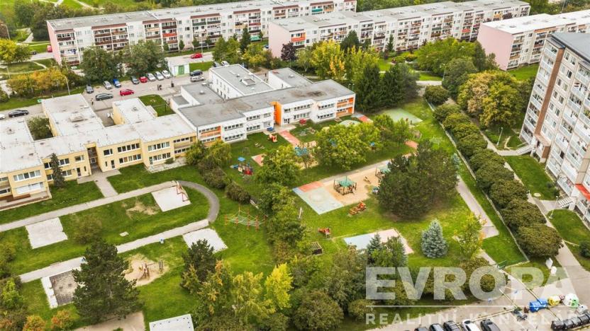 Prodej bytu 3+kk, Praha - Černý Most, Doležalova, 76 m2