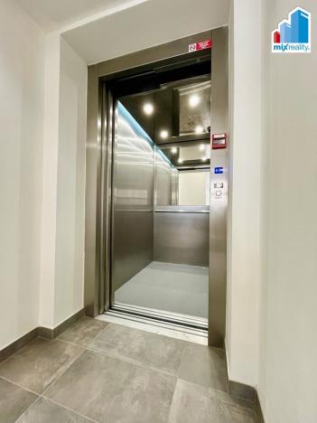 Pronájem bytu 3+kk, Plzeň, Kotkova, 69 m2