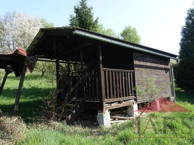 Pronájem zahrady, Hrádek, 2267 m2