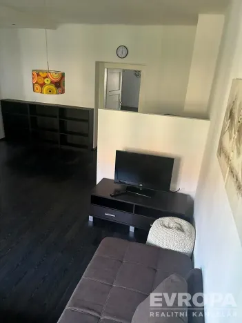 Prodej bytu 2+kk, Praha - Bubeneč, Národní obrany, 50 m2