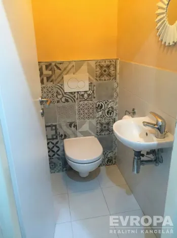 Prodej bytu 3+kk, Praha - Bubeneč, Národní obrany, 50 m2