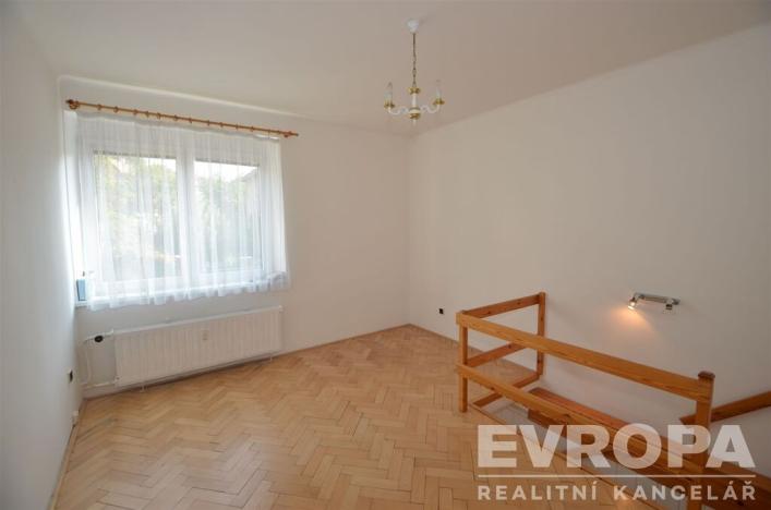 Prodej atypického bytu, Praha - Hloubětín, Klánovická, 54 m2