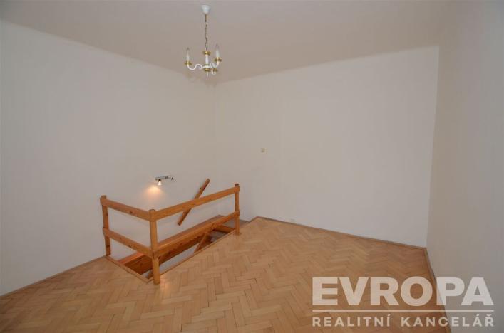 Prodej atypického bytu, Praha - Hloubětín, Klánovická, 54 m2