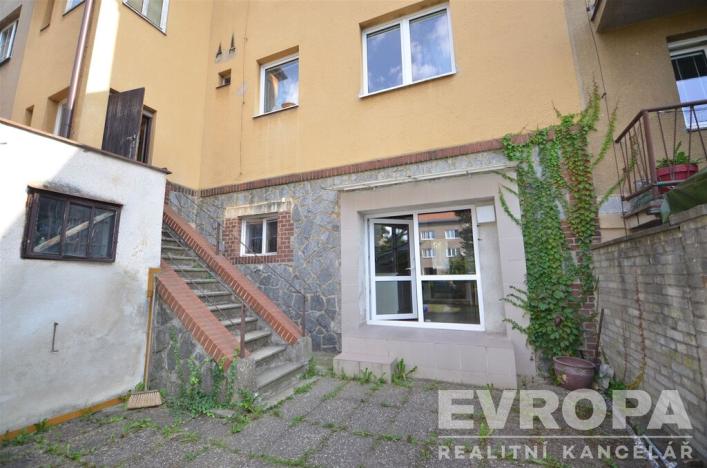 Prodej atypického bytu, Praha - Hloubětín, Klánovická, 54 m2