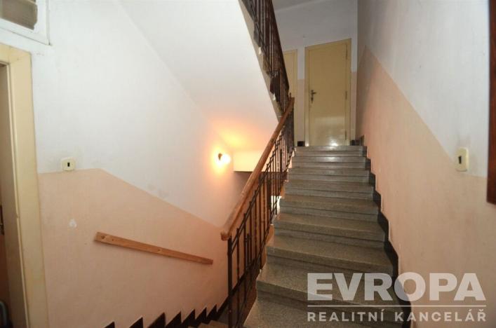 Prodej atypického bytu, Praha - Hloubětín, Klánovická, 54 m2