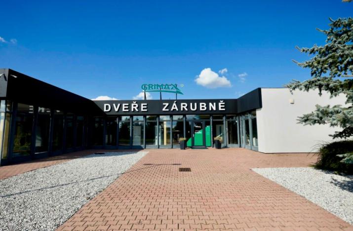 Prodej obchodního prostoru, Roudnice nad Labem, Hornická, 1074 m2