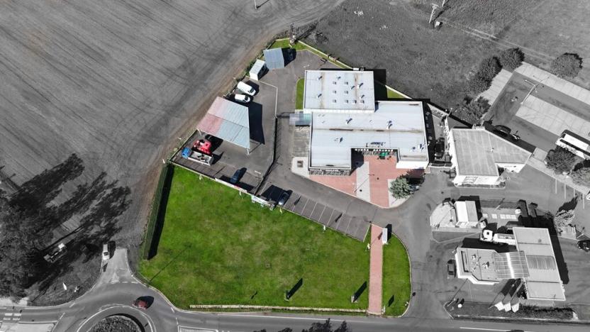 Prodej obchodního prostoru, Roudnice nad Labem, Hornická, 1074 m2