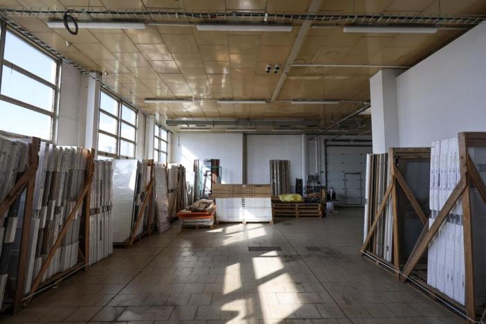 Prodej výrobních prostor, Roudnice nad Labem, Hornická, 5741 m2