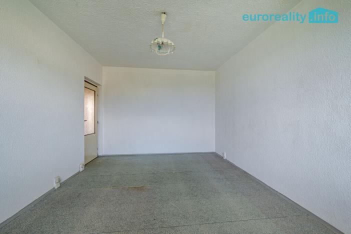 Prodej bytu 3+1, Rotava, Sídliště, 75 m2