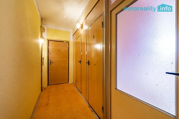 Prodej bytu 3+1, Rotava, Sídliště, 75 m2