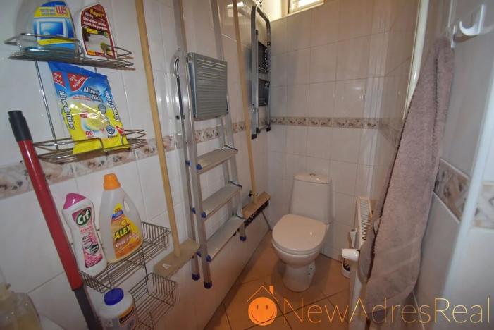 Prodej obchodního prostoru, Karlovy Vary, Zámecký vrch, 28 m2