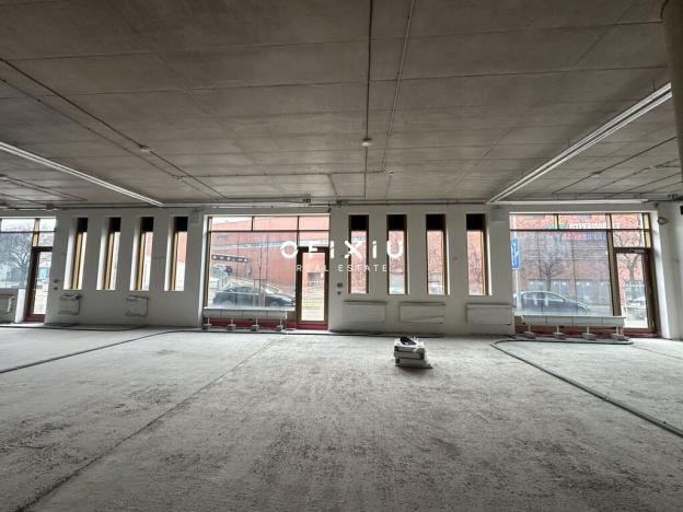 Pronájem obchodního prostoru, Brno, Trnitá, 123 m2