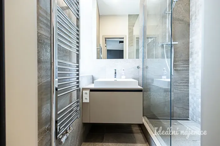 Pronájem bytu 2+1, Praha - Nové Město, Pštrossova, 70 m2