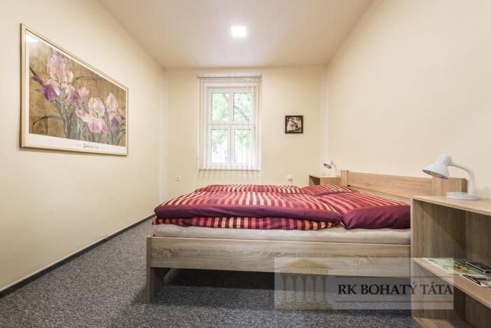 Pronájem bytu 2+1, Praha - Vinohrady, Kolínská, 54 m2