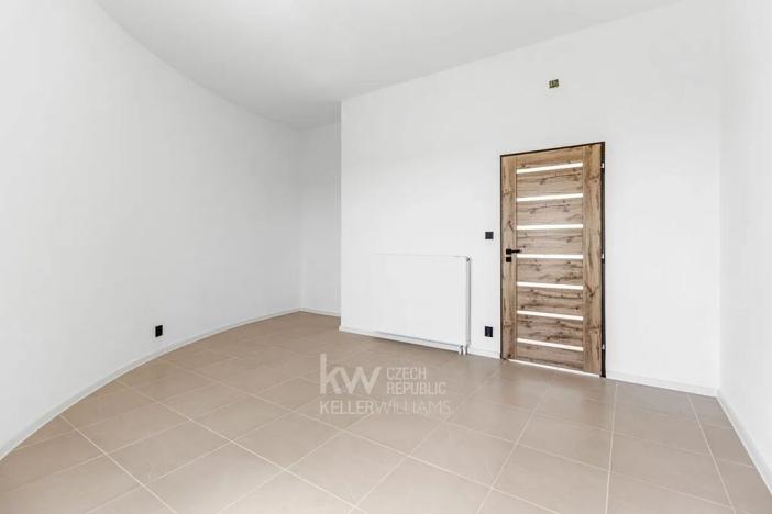 Pronájem kanceláře, Tábor, Berlínská, 1073 m2