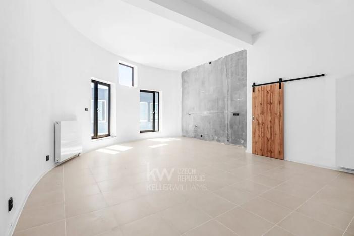 Pronájem kanceláře, Tábor, Berlínská, 427 m2