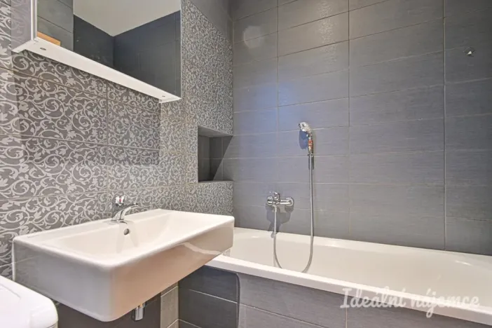 Pronájem bytu 2+1, Brno, Zahradnická, 79 m2