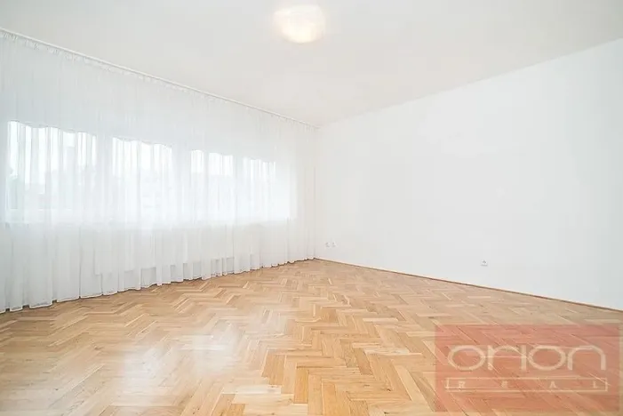 Pronájem rodinného domu, Praha - Břevnov, Slezanů, 350 m2