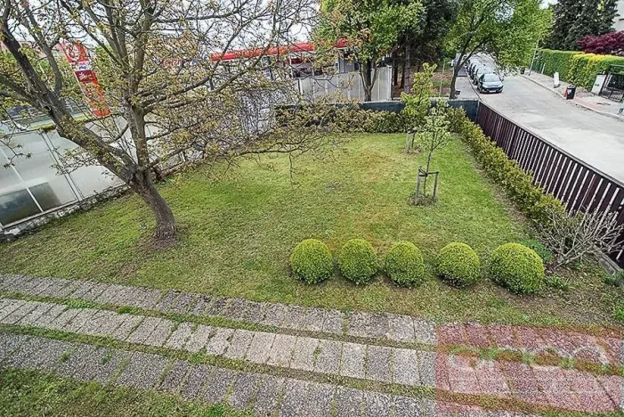 Pronájem rodinného domu, Praha - Břevnov, Slezanů, 350 m2