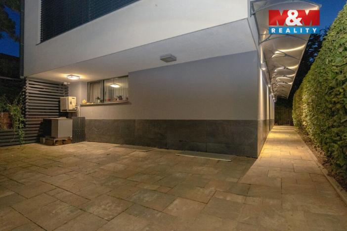 Prodej rodinného domu, Olomouc - Chomoutov, Lužní, 266 m2