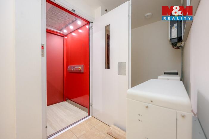 Prodej rodinného domu, Olomouc - Chomoutov, Lužní, 266 m2