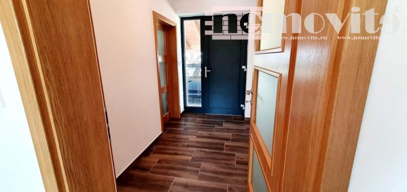 Pronájem rodinného domu, Svinaře, 154 m2