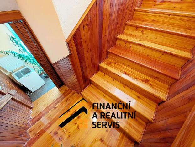 Prodej rodinného domu, Semčice, 221 m2