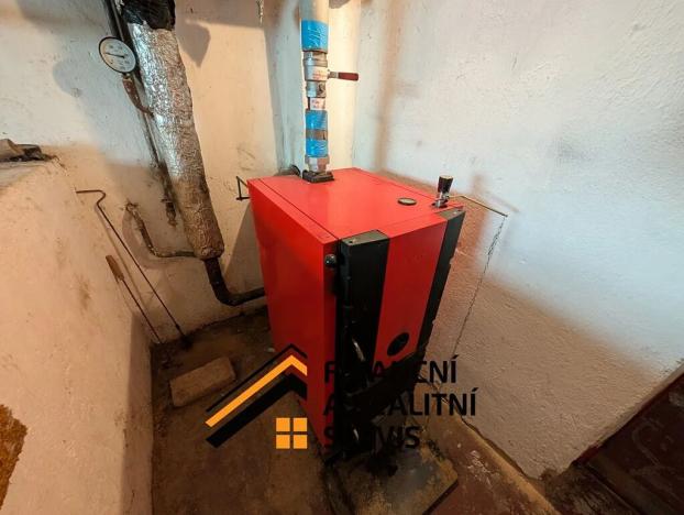 Prodej rodinného domu, Semčice, 221 m2