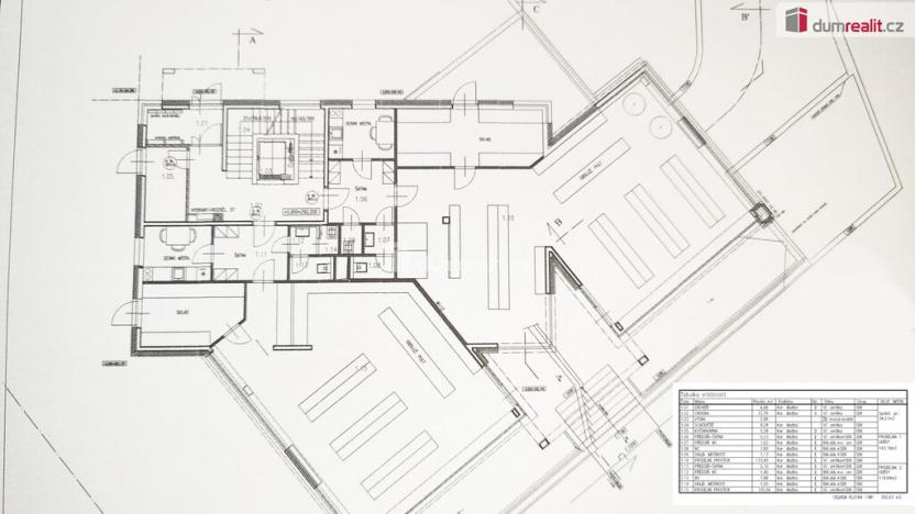 Pronájem obchodního prostoru, Praha, Štúrova, 143 m2