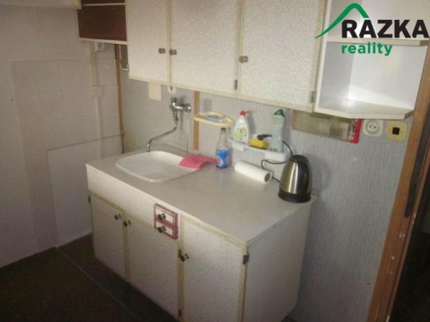 Prodej bytu 1+kk, Jindřichův Hradec, Sídliště Vajgar, 27 m2