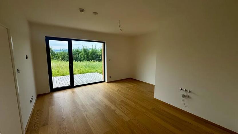 Prodej vily, Dolní Morava, 674 m2