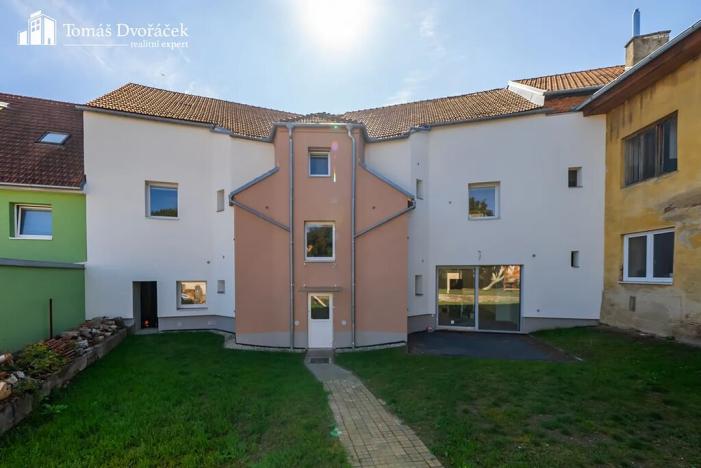 Prodej bytu 2+1, Lomnice, Tišnovská, 43 m2