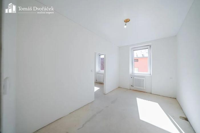 Prodej bytu 3+1, Lomnice, Tišnovská, 67 m2