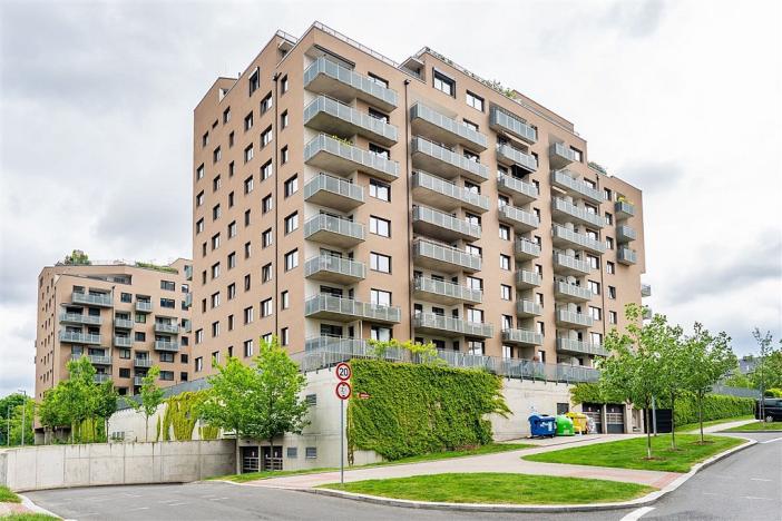 Prodej bytu 4+kk, Praha, Zvěřinova, 108 m2