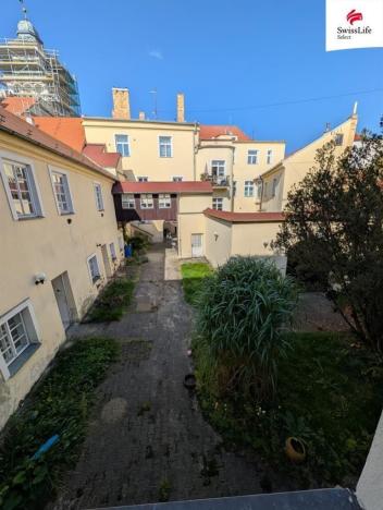 Prodej činžovního domu, Třeboň, Masarykovo nám., 1250 m2