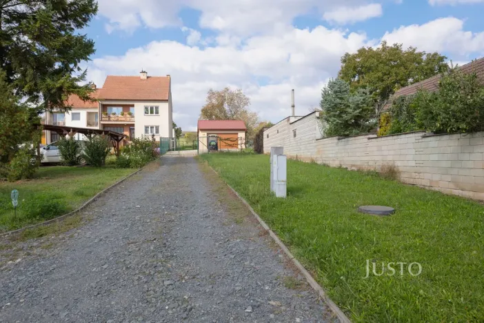 Prodej garáže, Těmice, 38 m2