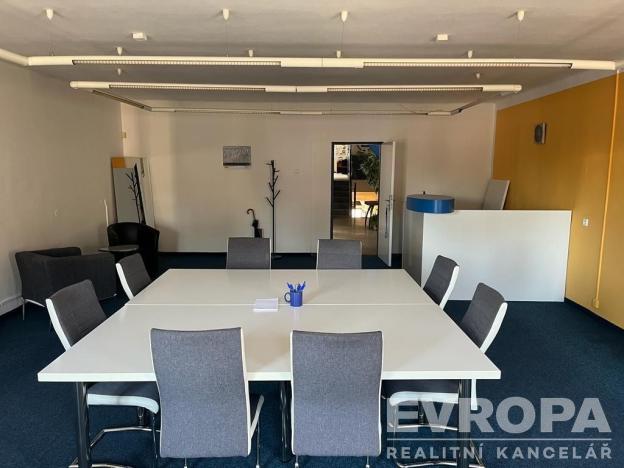 Pronájem kanceláře, Havlíčkův Brod, Havlíčkovo náměstí, 50 m2