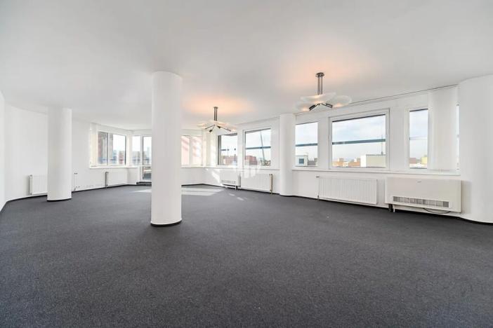 Pronájem kanceláře, Praha - Libeň, Podvinný mlýn, 750 m2
