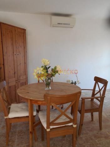 Prodej rodinného domu, Splitska, Chorvatská republika, Varos III, 100 m2