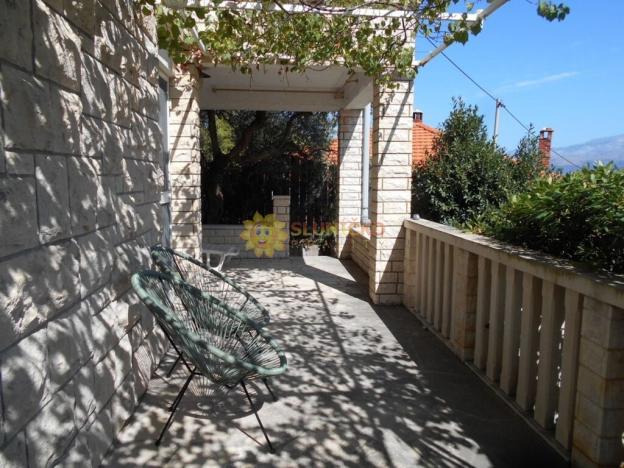 Prodej rodinného domu, Splitska, Chorvatská republika, Varos III, 100 m2